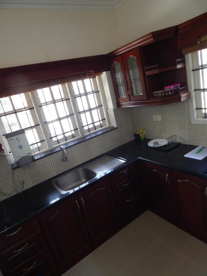 Royal Homes Kochi Екстериор снимка
